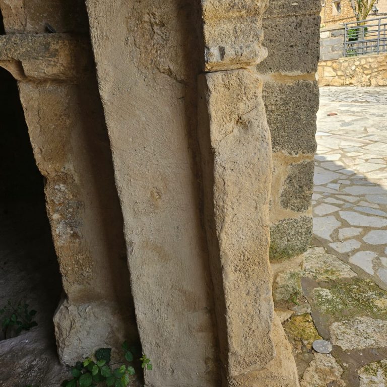 restauracion de patrimonio columna (8)